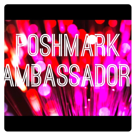 I’m a PoShMaRk AmBaSsAdOr‼️𗀒𗀐😘💕𗀃𗁩🐒 - Picture 1 of 8